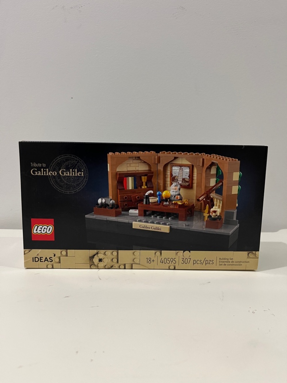 Lego Galileo Galilei Display Set 40595 new in box